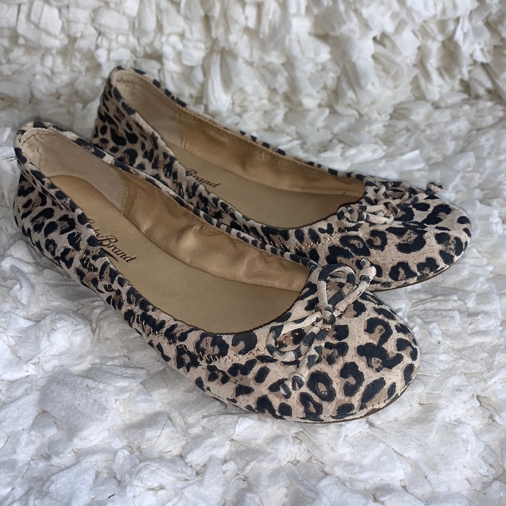 Lucky Brand Size 5 Flats *NWOB*